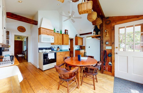 Paris Hill House | Historic home with porch & mountain/valley views - great for weddings