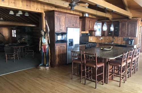 Boulder Junction Cabin | Historic Lodge near Boulder Junction 8 bed 4 bath