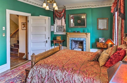 Old Louisville House | Historic Old Louisville Derby House
