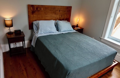 Hillsboro Hotel | Historic Red Rooster Inn