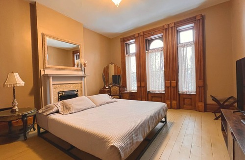 Erie House | Historic Streuber Mansion.