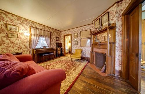 Chautauqua House | Historic Victorian Farmhouse w/Porch & Views!