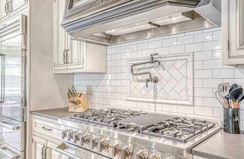 Bristol House | Historical 5-bedroom luxurious house