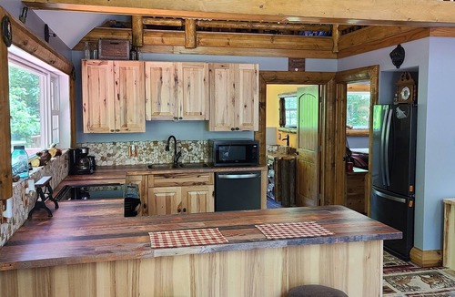 Logan Cabin | Hocking hills Logan Ohio A birds eye view cabin rentals