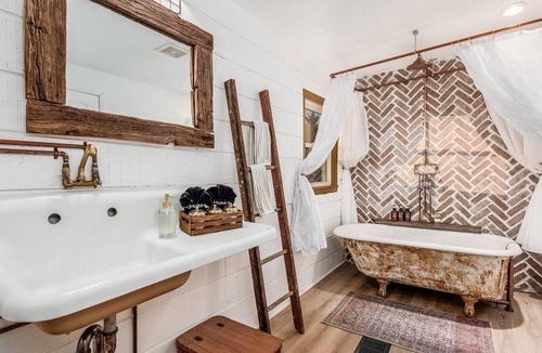 McArthur House | Hocking Hills Retreat with Sauna, Hot Tub, Movie Theater, Fire Pit