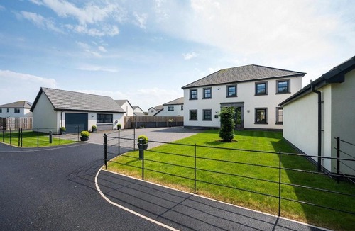 Tweedmouth House | Hoggs Wellness Retreat Sauna & Jacuzzi