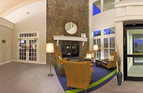 Teaticket Hotel | Holiday Inn Cape Cod-Falmouth, an IHG Hotel