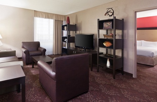 Mount Saint Joseph Hotel | Holiday Inn Cincinnati Airport by IHG
