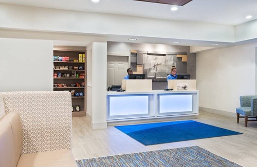 Summit Station Hotel | Holiday Inn Express & Suites - Columbus Airport East, an IHG Hotel