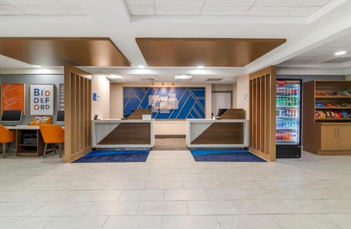 Biddeford Hotel | Holiday Inn Express Biddeford by IHG