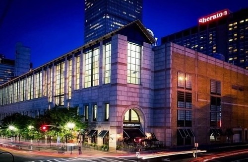 Dorchester Hotel | Holiday Inn Express Boston by IHG