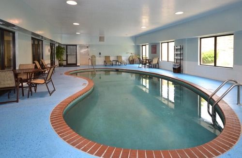 Newbern Hotel | Holiday Inn Express Dublin by IHG