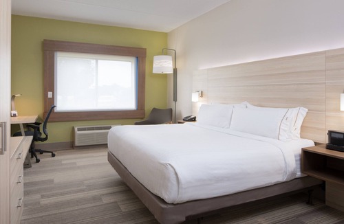 Buechel Hotel | Holiday Inn Express Louisville Northeast by IHG
