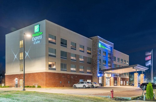 Springfield Hotel | Holiday Inn Express & Suites Nashville North - Springfield by IHG