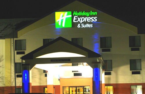 Muncie Hotel | Holiday Inn Express & Suites - Muncie, an Ihg Hotel