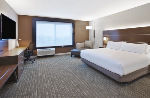 Okemos Hotel | Holiday Inn Express & Suites - Okemos - University Area, an Ihg Hotel