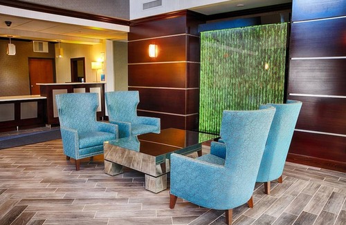 Sidney Hotel | Holiday Inn Express & Suites Sidney, an IHG Hotel