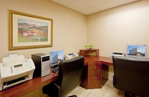 Downtown Portland Hotel | Holiday Inn Portland-By the Bay by IHG