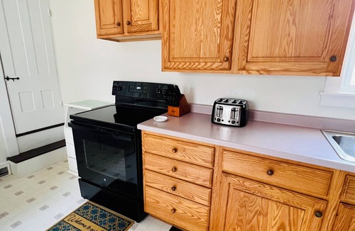 Holden House | Home Away from Home- Discover Comfort and Convenience in this 4 Bedroom Home