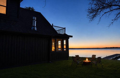 Saginaw House | Home on Grand Lake, in Saginaw, Near Ivy Black