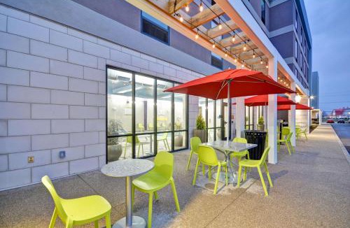 Summit Station Hotel | Home2 Suites By Hilton Columbus Airport East Broad