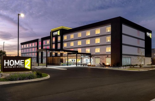 Muncie Hotel | Home2 Suites By Hilton Muncie