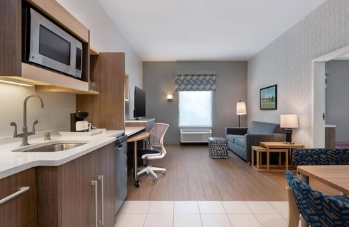 Florence Hotel | Home2 Suites Florence/Cincinnati Airport South, KY