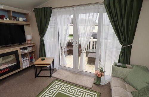 Cresswell House | Homeslea 33 Millennium Gardens