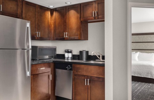 Carmel Hotel | Homewood Suites by Hilton Indianapolis Carmel
