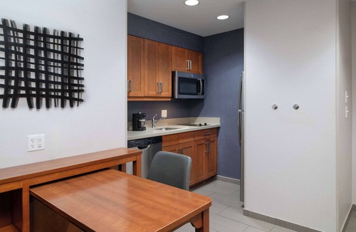Nashua Hotel | Homewood Suites by Hilton Gateway Hills Nashua