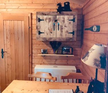 Hayward House | Honeybear Hideaway Cabin