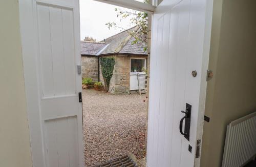 Old Bewick House | Honeymug