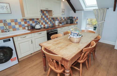 Old Bewick Cottage | Honeymug