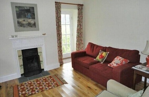 Hallington Cottage | HONEYSUCKLE COTTAGE (WARK ON TYNE), family friendly in Wark