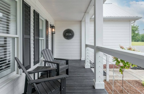 Lindseyville House | Horseshoe Holler Retreat KY