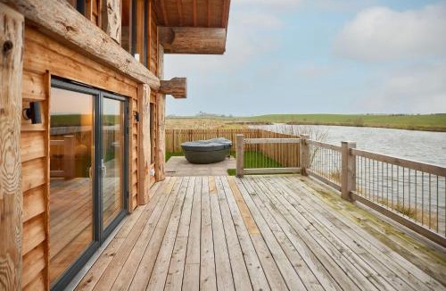Kelso House | Host & Stay - Cabin on the Loch