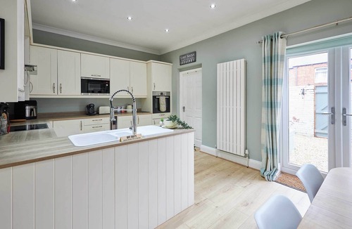 Woodhorn House | Host & Stay | Simonside Terrace