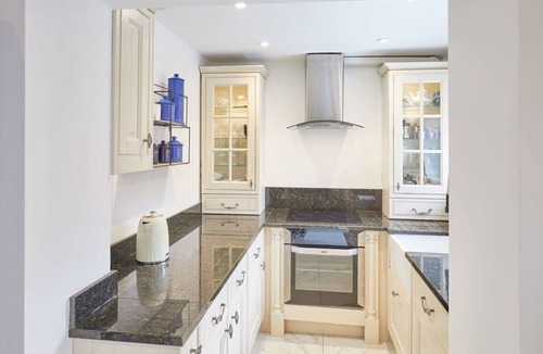 Stokesley House | Host & Stay | Rose Cottage