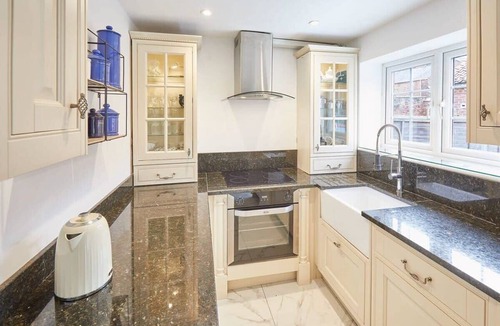 Stokesley House | Host & Stay | Rose Cottage