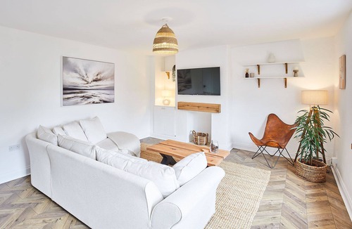 West Rainton House | Host & Stay | Tally House