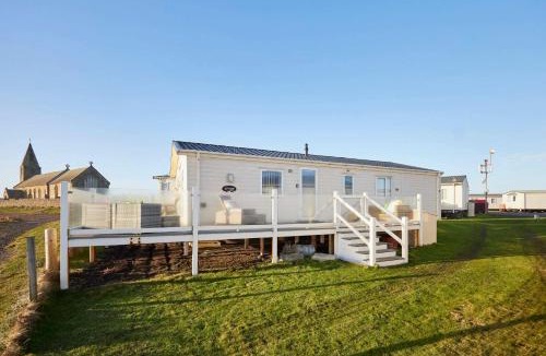 Woodhorn Ski Chalet | Host & Stay - The Beach House