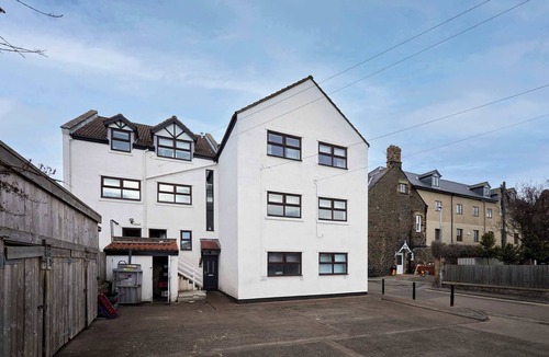 Bamburgh Apartment | Host & Stay | The Bamburgh Bolthole