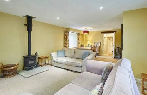 Peterlee House | Host Stay The Farmhouse