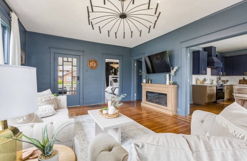 Shelbyville House | Hot Tub Fire Pit Game Room and EV Charger