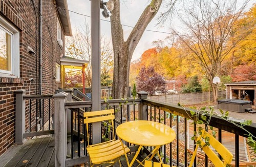 Squirrel Hill House | Hot Tub Infrared Sauna Peloton treadmills
