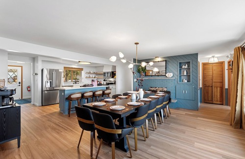 Two Rivers House | Hot Tub | Sleeps 20 | Private Beach | Game Room