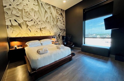 Downtown Hotel | Hotel On Phillips