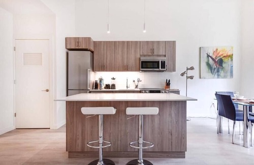 Chinatown Apartment | Hotel Style 1BR | Modern Kitchen | Downtown Boston by GLS