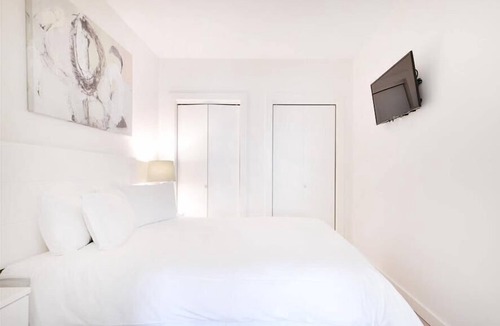 Chinatown Apartment | Hotel Style 1BR | Modern Kitchen | Downtown Boston by GLS