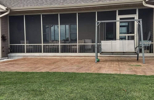 Van Dyne House | House rental for EAA